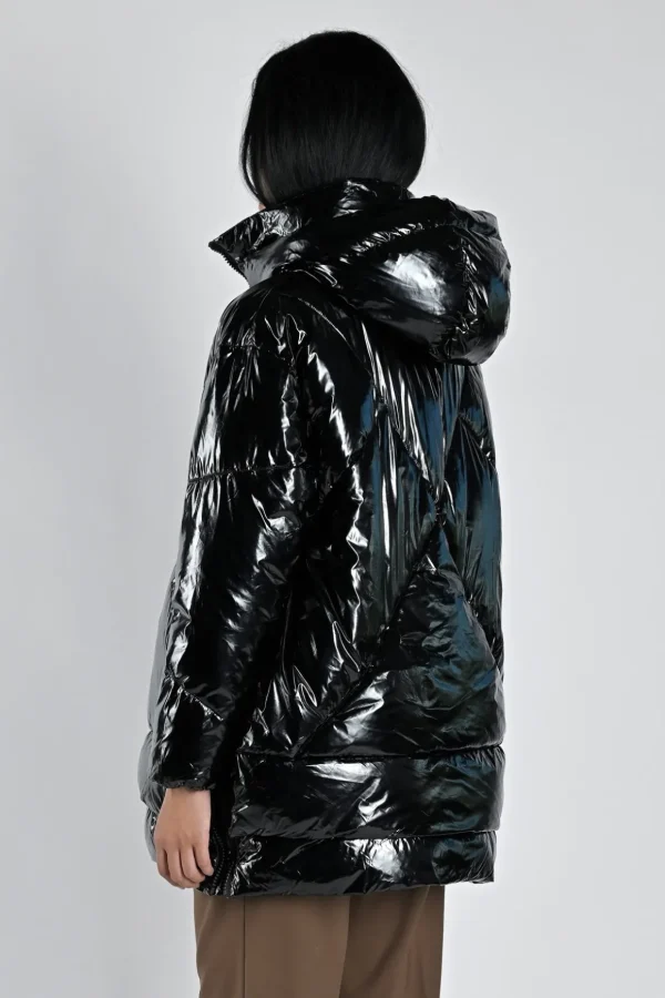 Eugenie Mid Glossy