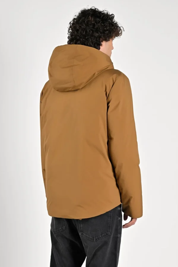 Iskut Short
