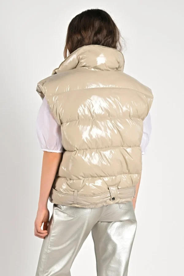 Kara Vest Glossy
