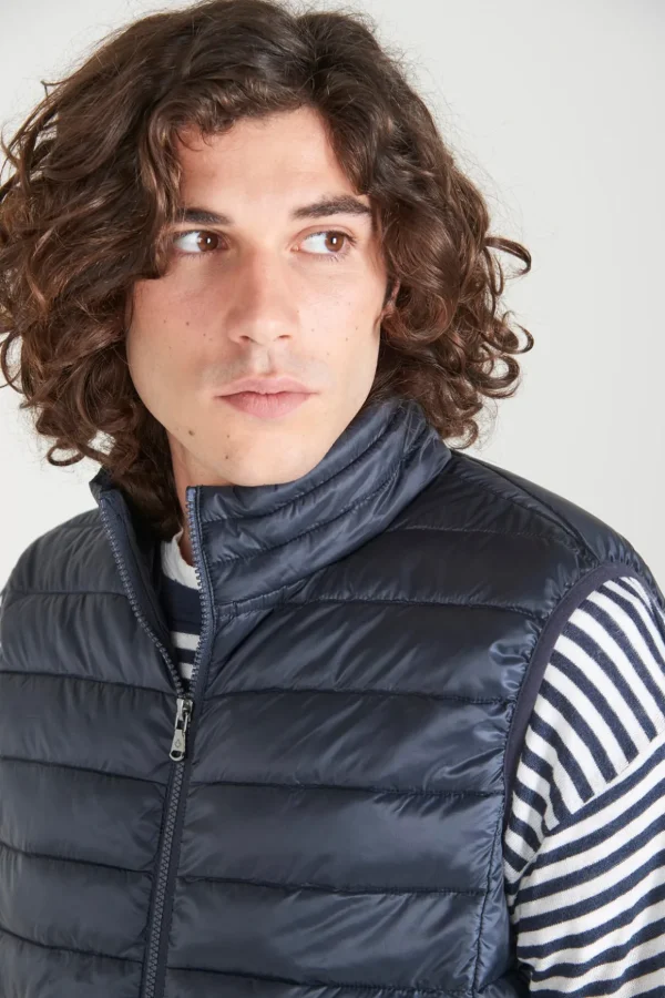 Tyler's Bay Vest